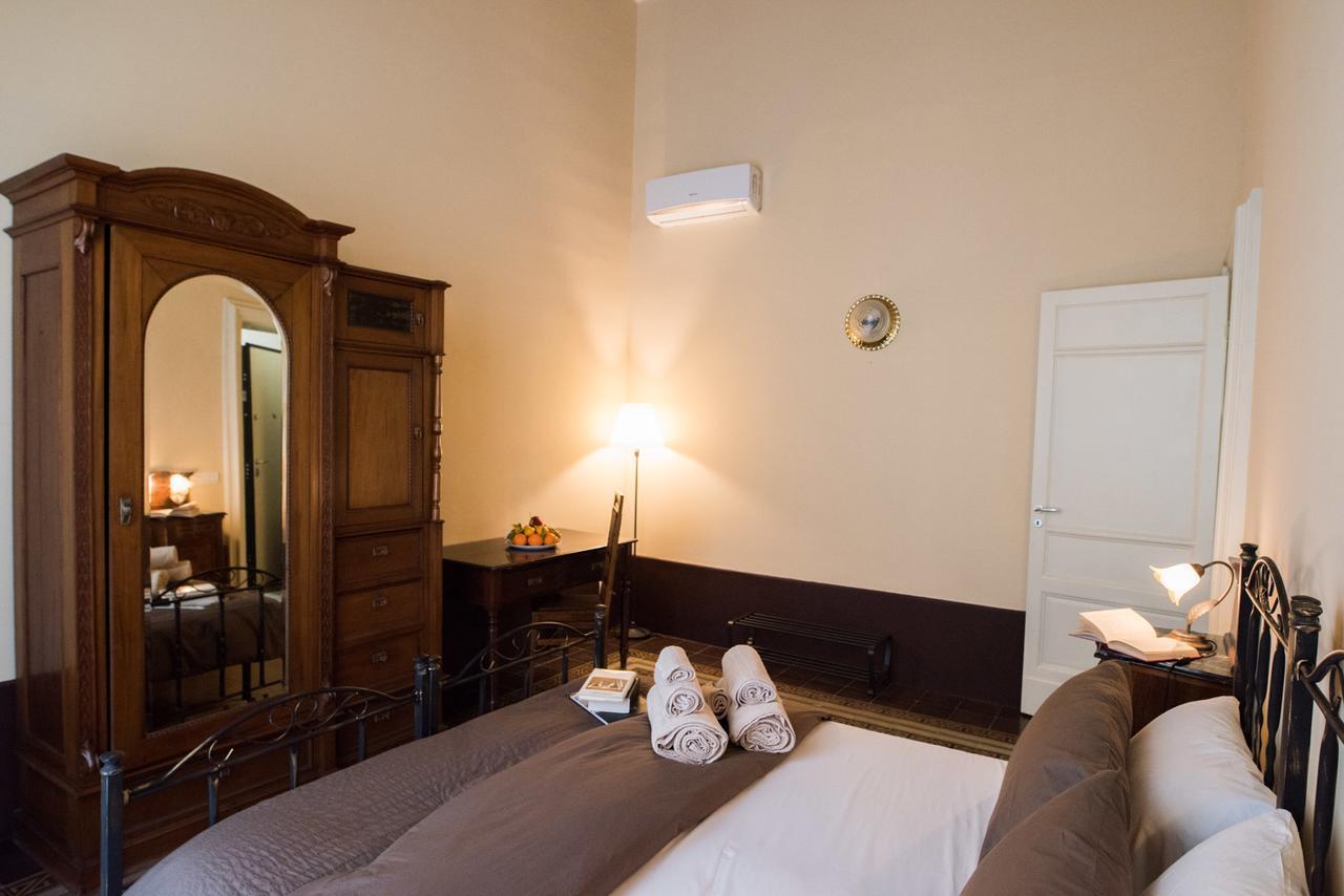 Lettera Living Apartment Catania Bagian luar foto