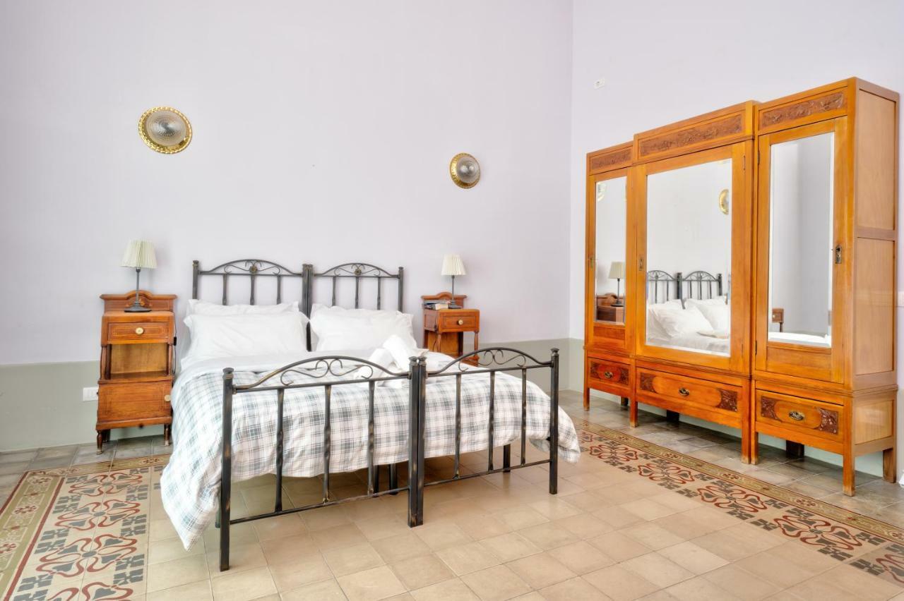 Lettera Living Apartment Catania Bagian luar foto