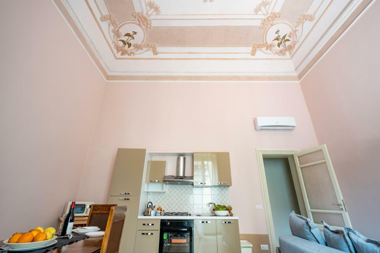 Lettera Living Apartment Catania Bagian luar foto