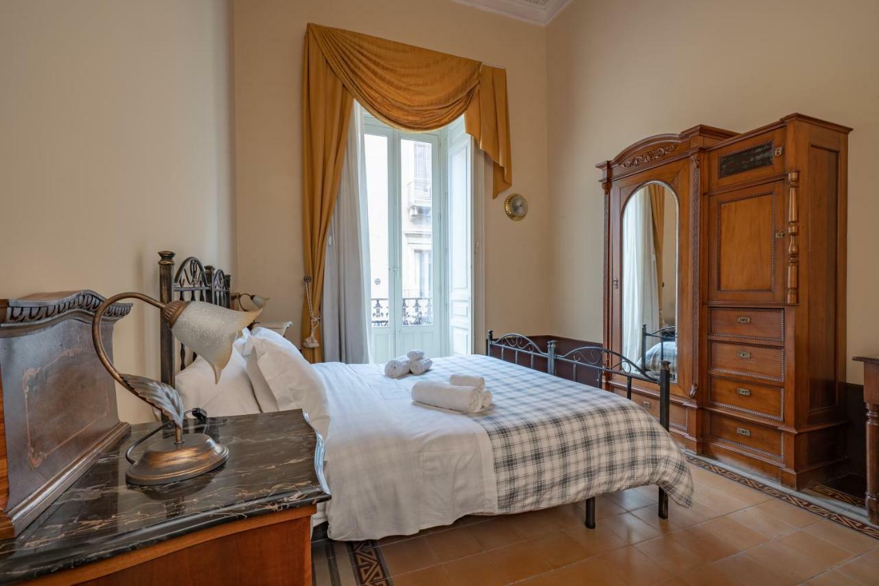 Lettera Living Apartment Catania Bagian luar foto